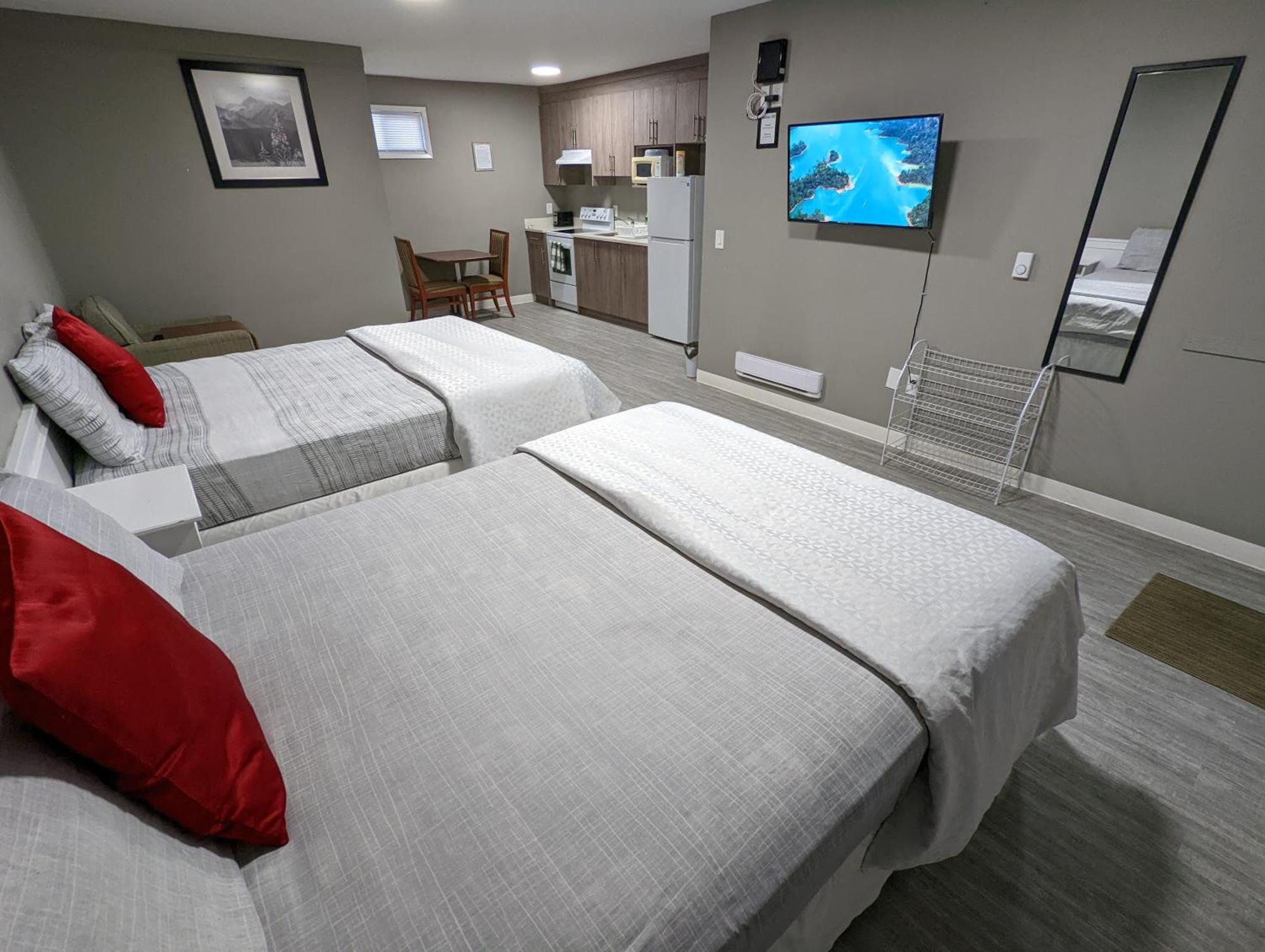Riverside Motel Medicine Hat Εξωτερικό φωτογραφία